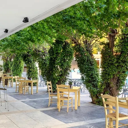 호텔 Sun 아기아 트리아스