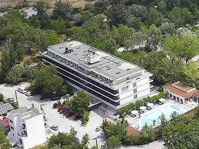 Sun 4* Αγία Τριάδα