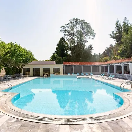 Sun Hotel Agía Triás