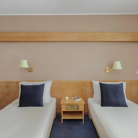 Sun Hotel