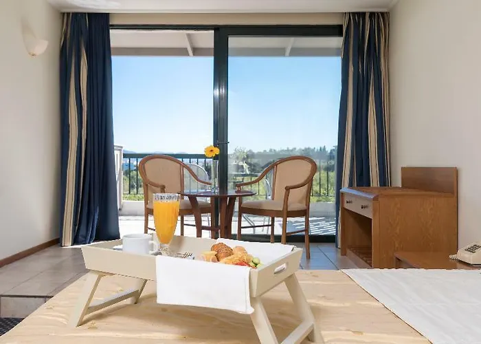 Sun Agia Triada (Thessaloniki)